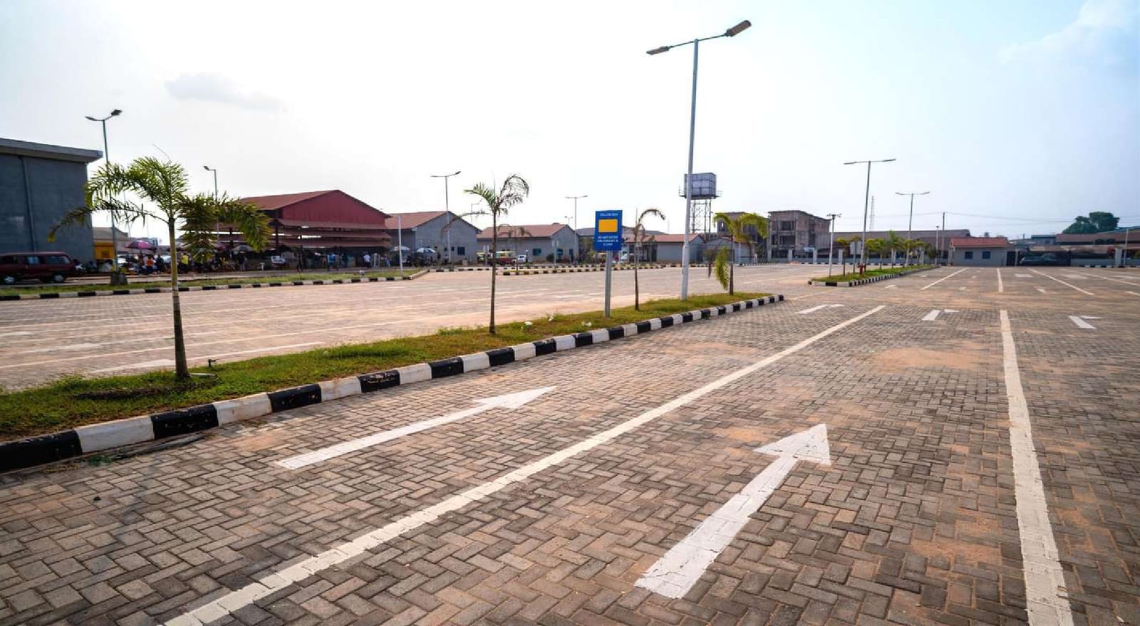 Interlock paving with directional road markings and street lighting at the terminal